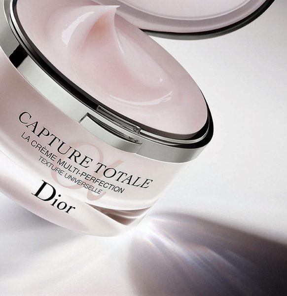 Capture Totale Universal Texture от Dior